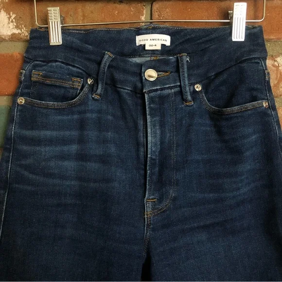 Good American Always Fit Good Classic Blue Jeans 00-4 - Picture 4 of 9